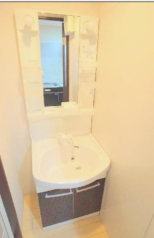 Casa Sollazzo 京都西陣の洗面所