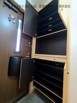 【玄関】 | モアエクレールA棟 | 玄関収納