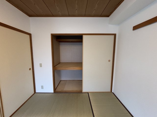 サムティレジデンス南８条の収納