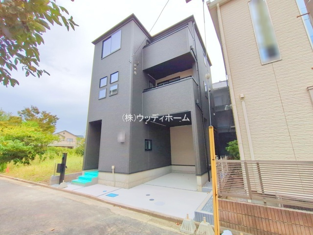 越谷市神明町7期　新築一戸建ての外観