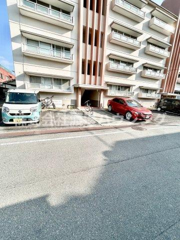 池上ハイツの駐車場