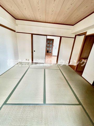 ミダスハイツの和室