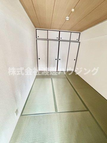 ニューライフ江坂の和室