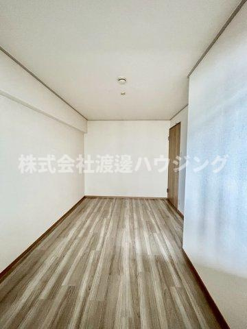 ニューライフ江坂の寝室