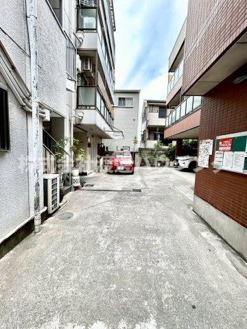 アパートメント・シバタ2のエントランス