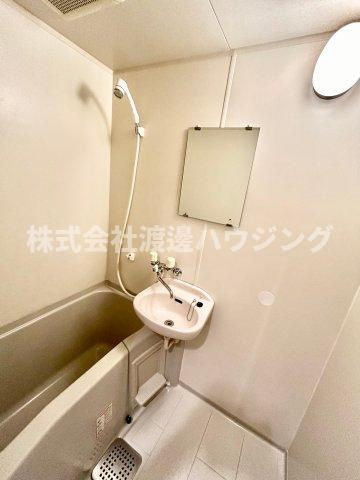 フェリーチェ江坂マンションの洗面所