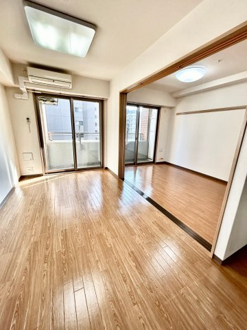 第21関根マンションの寝室