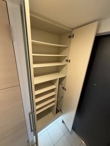 アーバネックス神戸水木通の収納