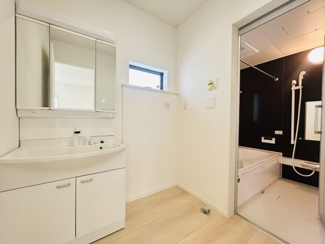 CG那覇市具志第４-1号棟　＼☆ご成約時キャッシュバック☆／の独立洗面台