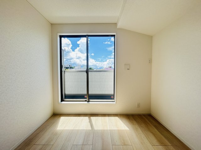 CG那覇市具志第４-1号棟　＼☆ご成約時キャッシュバック☆／の洋室