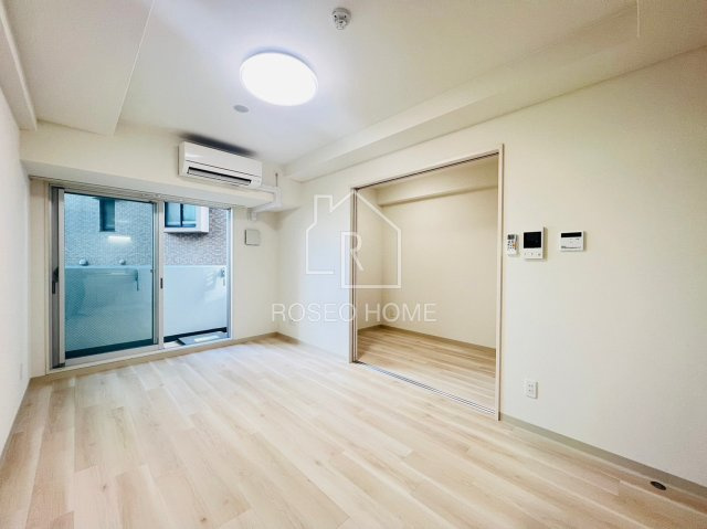 クローバー・レジデンス玉造の居間・リビング