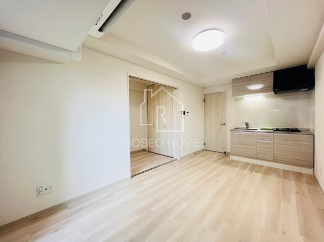 クローバー・レジデンス玉造の居間・リビング