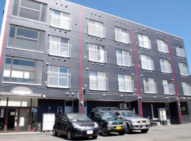 札幌市中央区南二十四条西11丁目　一棟売マンションの外観