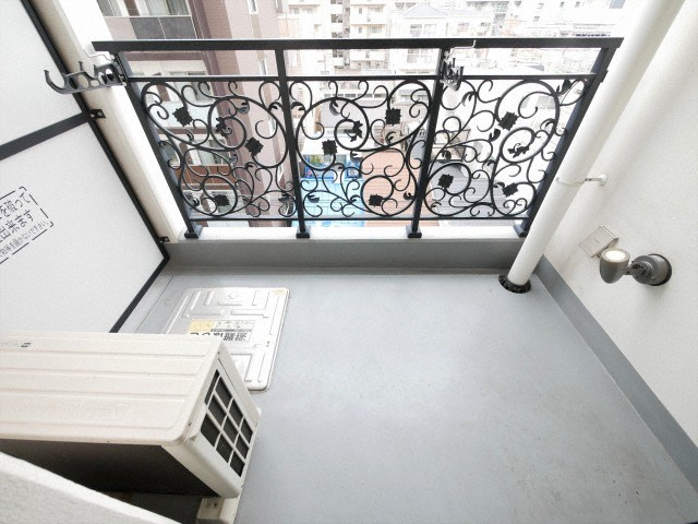 StoRKResidence昭和町のバルコニー