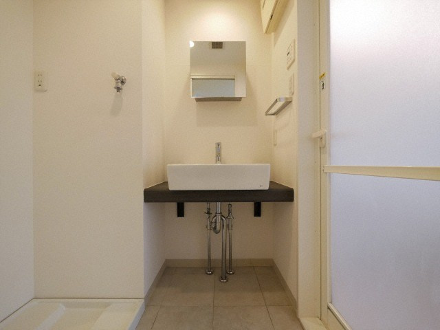 StoRKResidence昭和町の洗面所