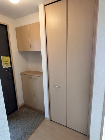 ディアスみかしたの玄関