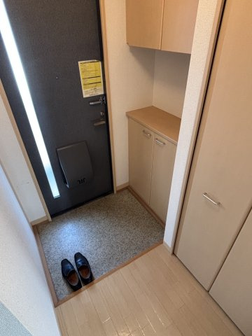 ディアスみかしたの玄関