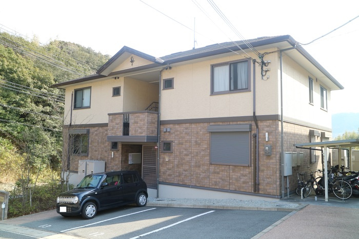 神戸市垂水区下畑町のアパート