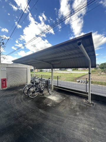 フモールナカネの駐車場