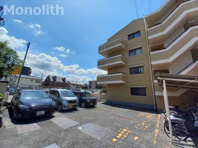 吉与ハイムの玄関