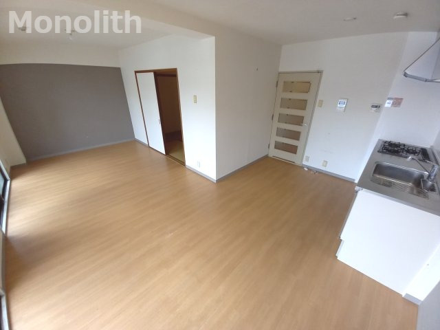 吉与ハイムの居間・リビング