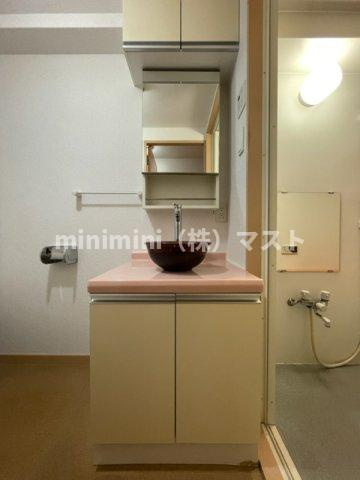 アリスマナーガーデン四天王寺の洗面所