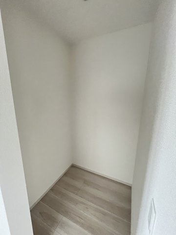 【収納】 | 福岡市東区八田3丁目3期　2号棟（全2棟）【仲介手数料無料・0円】 | 現地写真。