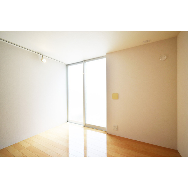 イーストレガロの内装|明るい室内です