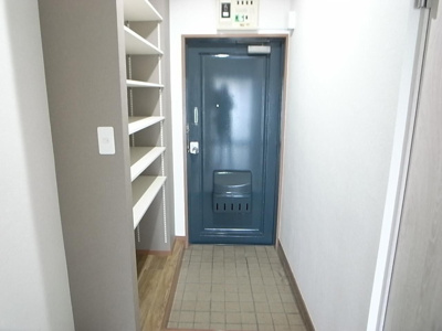 【玄関】 | レジデンス花畑南