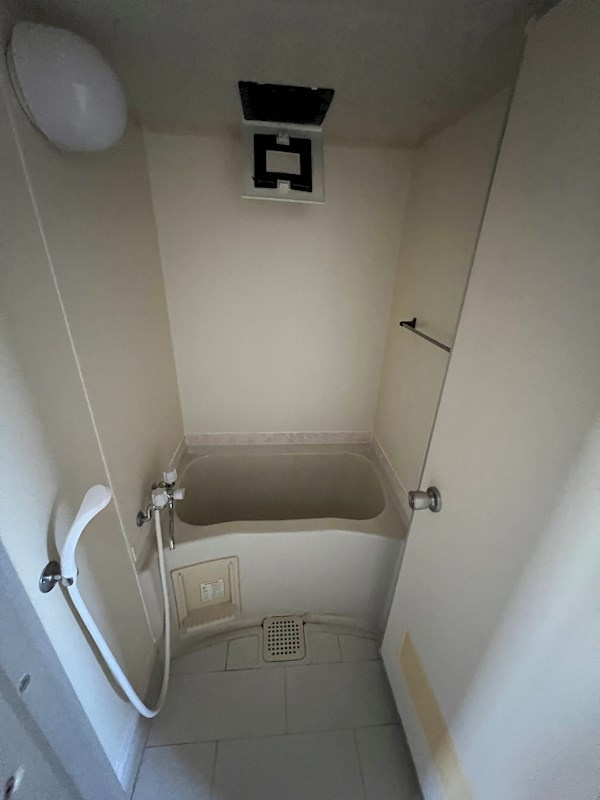 メゾン・ド・エミナンスの浴室|ゆったり過ごせるお風呂です