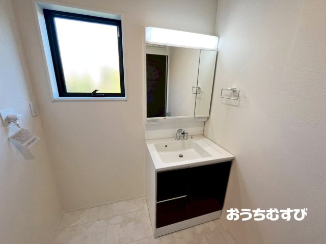 春日井市藤山台9丁目（全2棟）の独立洗面台