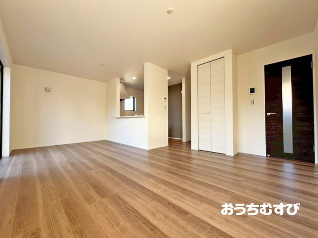 春日井市藤山台9丁目（全2棟）の居間・リビング