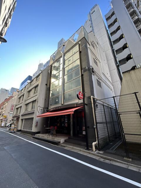 新宿一丁目ビル