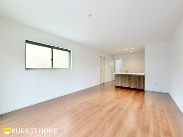 長岡京市一文橋2丁目　新築戸建の居間・リビング