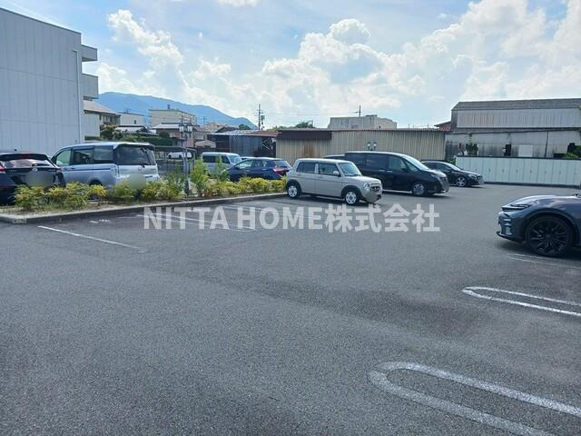 グランド堀の駐車場