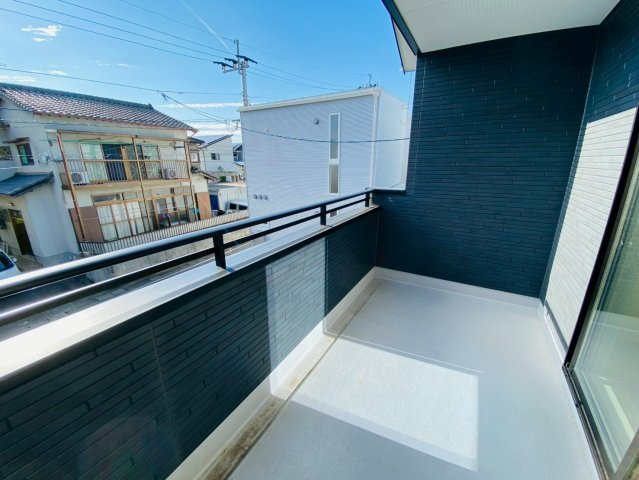 よかタウン／東区若葉6丁目２期／1号棟のバルコニー