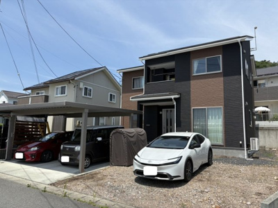 【外観】 | 山形市みはらしの丘3丁目【中古住宅】 | 外観写真。外壁塗装令和５年１１月塗装済み！内覧ご予約受付中！