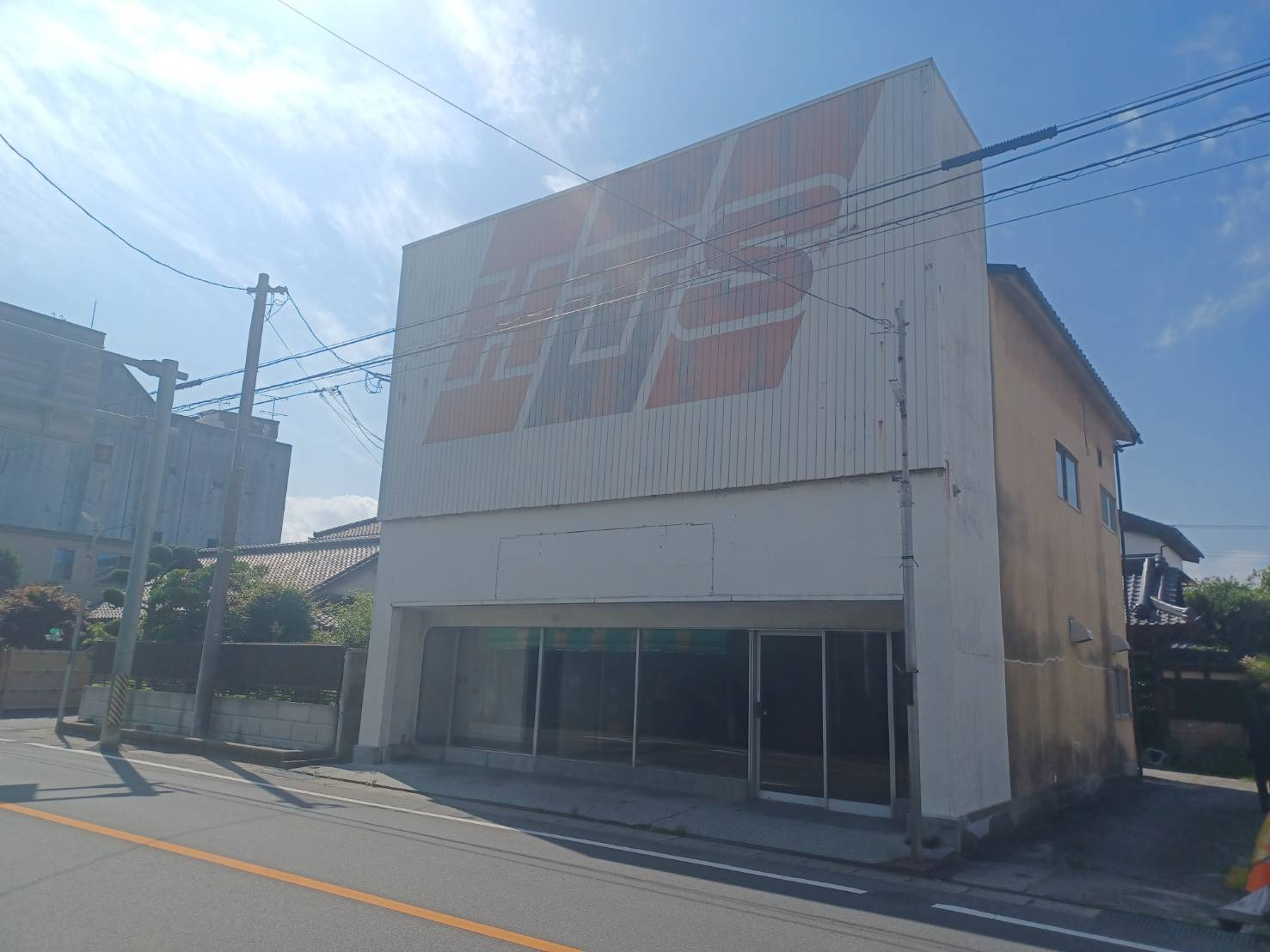 猪狩店舗の外観