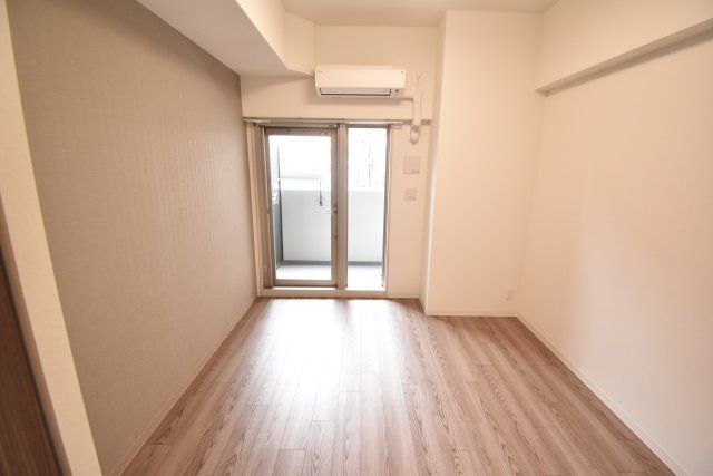 プレサンス朝潮橋ベイ・ブリーズの寝室