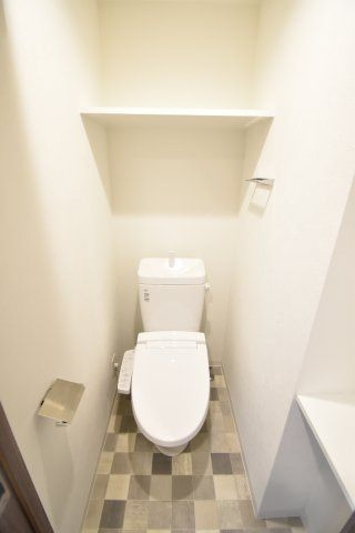 プレサンス朝潮橋ベイ・ブリーズのトイレ