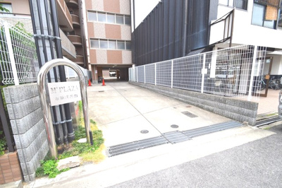 【エントランス】 | M’PLAZA布施弐番館