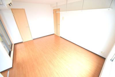 【居間・リビング】 | M’PLAZA布施弐番館