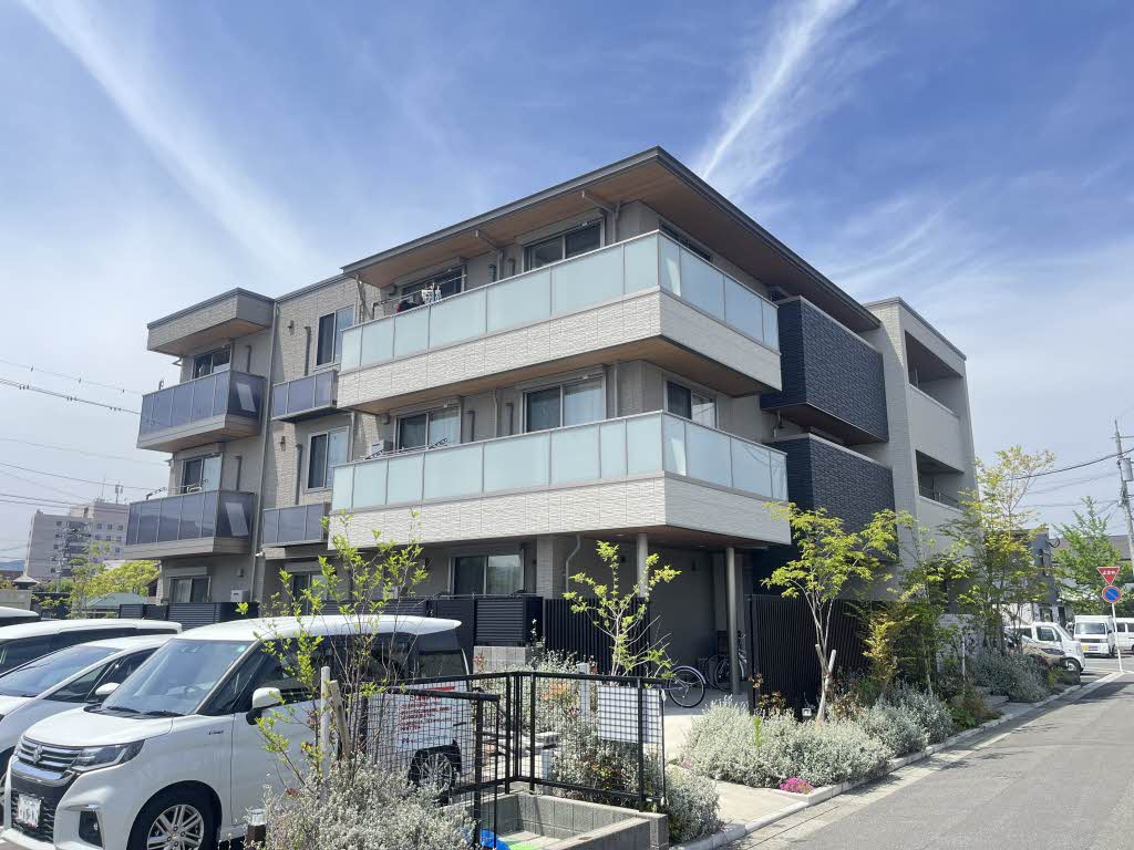 シャーメゾン日向