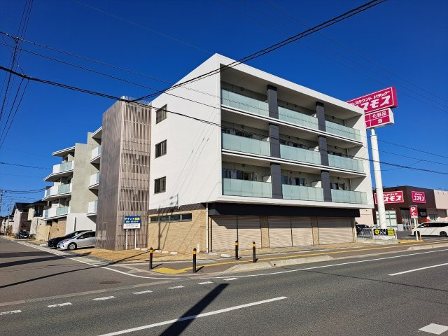 トパーズ酒殿の外観