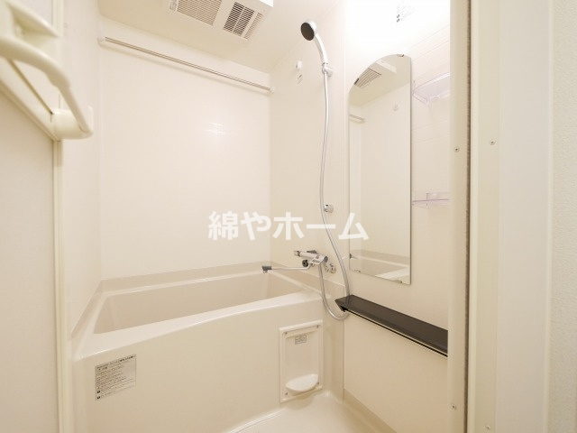 ファステート大阪城東グリッジの浴室|日々の疲れを癒すお風呂付です