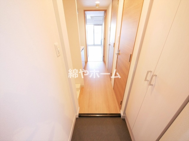ファステート大阪城東グリッジの玄関|シンプルで使いやすい玄関です