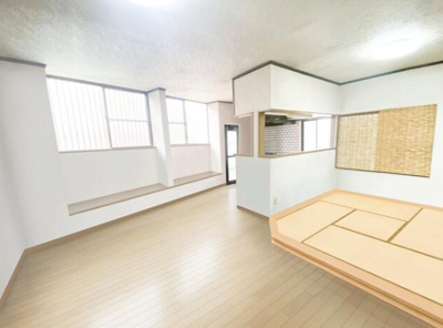 【居間・リビング】 | 福岡県糟屋郡志免町片峰中央3丁目