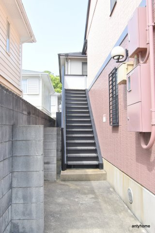 ペルル垂水町　仲介手数料無料のエントランス