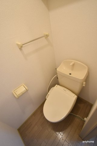 ペルル垂水町　仲介手数料無料のトイレ