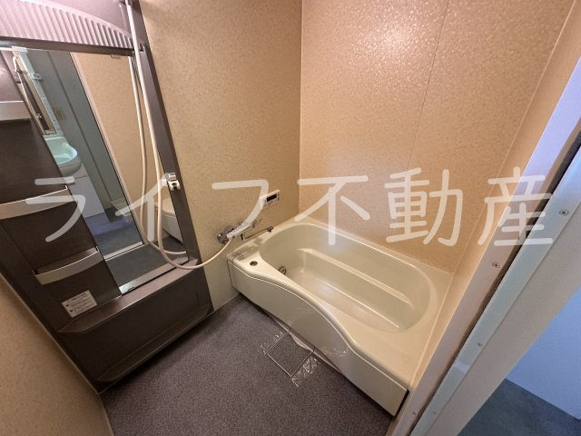 プレジデント東大阪第４棟の浴室|日々の暮らしに欠かせないお風呂です
